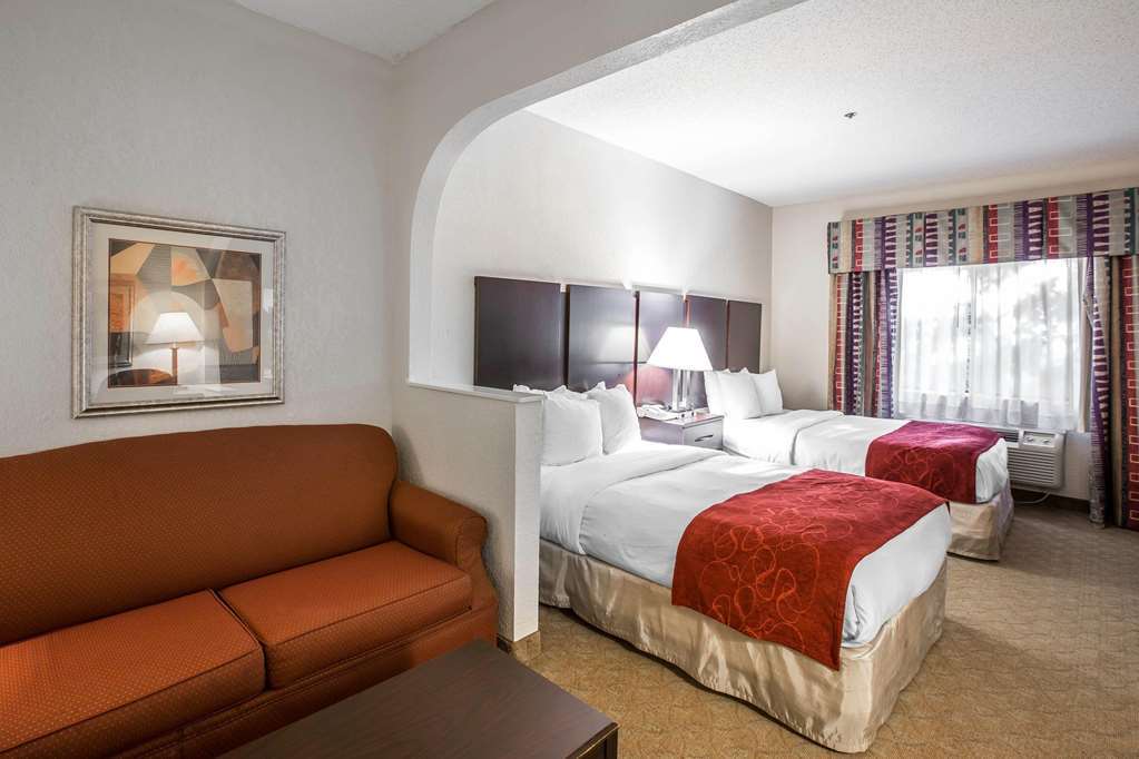 Spark By Hilton Duluth Phòng bức ảnh